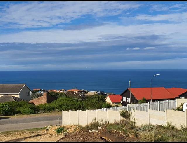 LAND FOR SALE IN DANA BAY